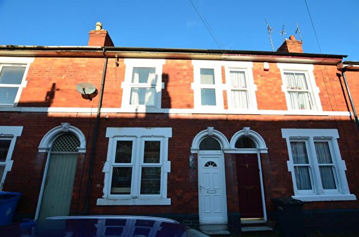 3 Bedroom Terraced House For Sale In King Alfred Street, Derby, DE22