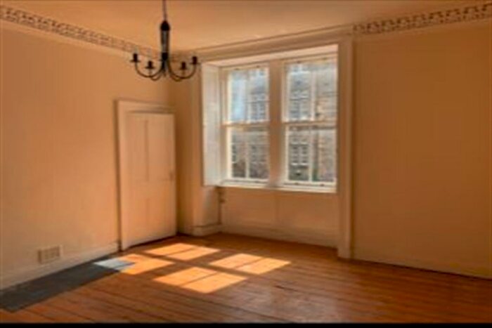 2 Bedroom Flat To Rent In Lorne Street, Edinburgh, EH6