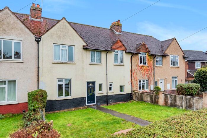 5 Bedroom Terraced House To Rent In Shepherds Hill, Guildford, GU2