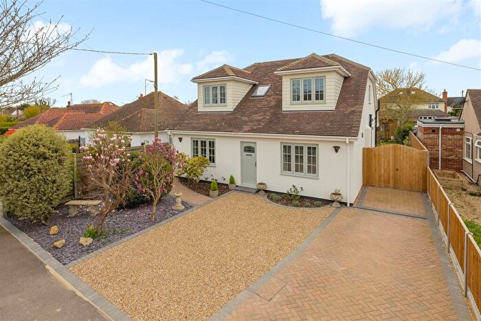 4 Bedroom Detached House For Sale In Cherry Orchard, Chestfield, Whitstable, CT5