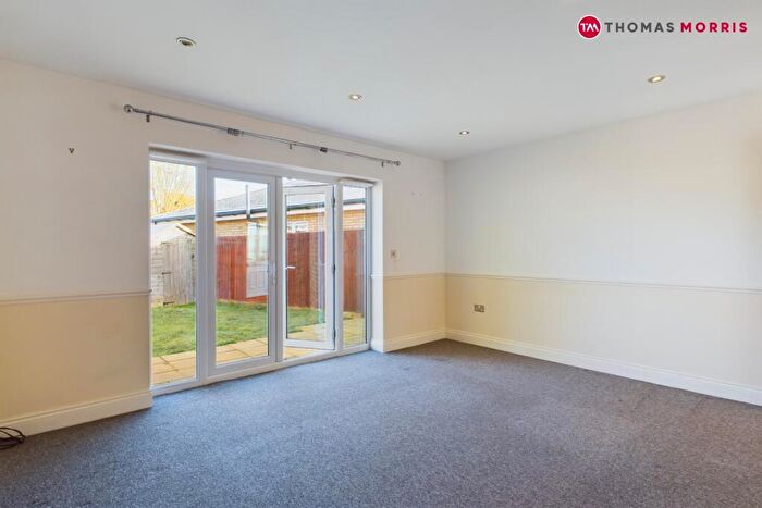 2 Bedroom Bungalow For Sale In Railway Close, Meldreth, Royston, Cambridgeshire, SG8