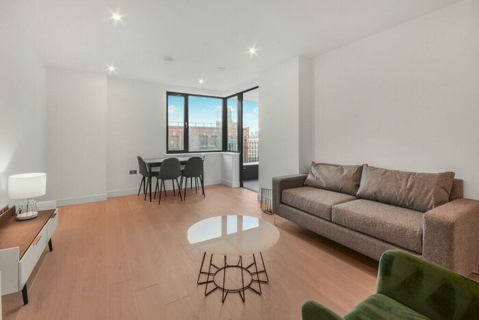 1 Bedroom Apartment To Rent In Rosewood Building, E2