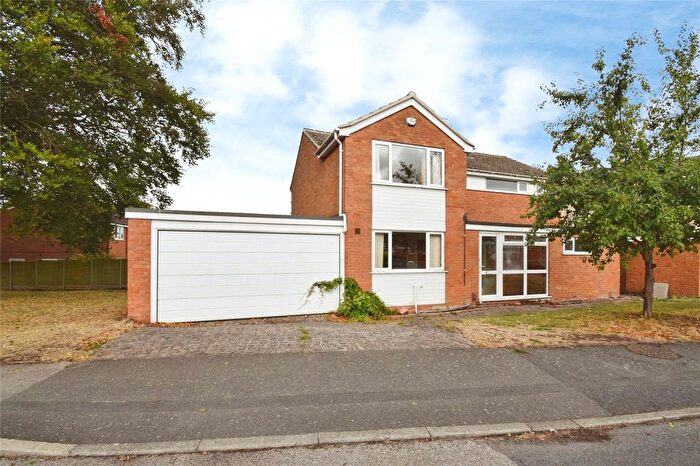 4 Bedroom Detached House For Sale In Laverstock Road, Wigston, Leicestershire, LE18
