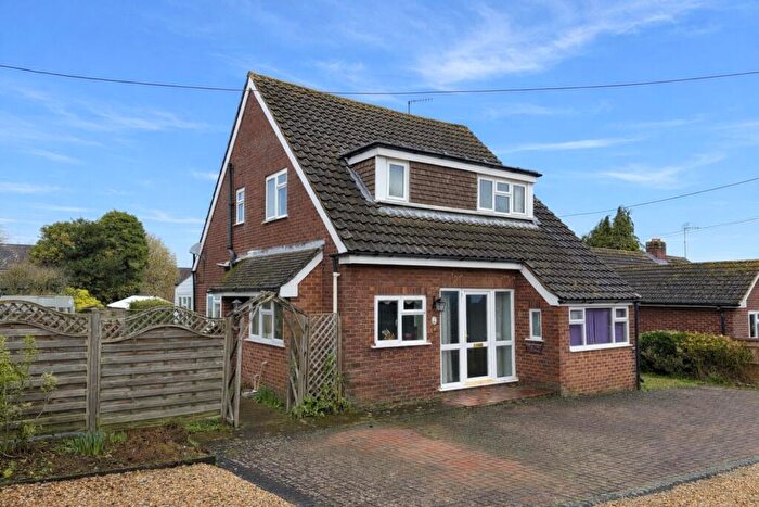 3 Bedroom Detached House For Sale In Stonebury Close, Wantage, OX12