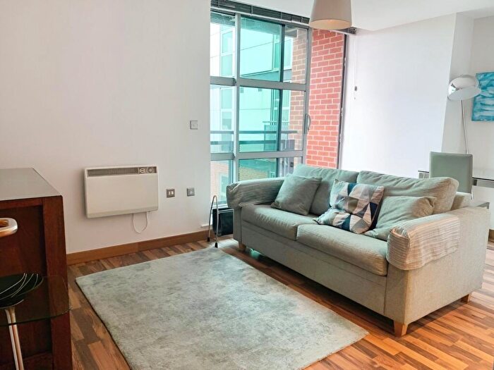 1 Bedroom Flat To Rent In Great George Street, Leeds, West Yorkshire, LS1