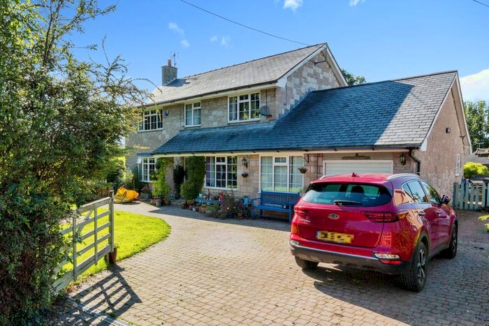 5 Bedroom Detached House For Sale In Ysceifiog, Holywell, Flintshire, CH8