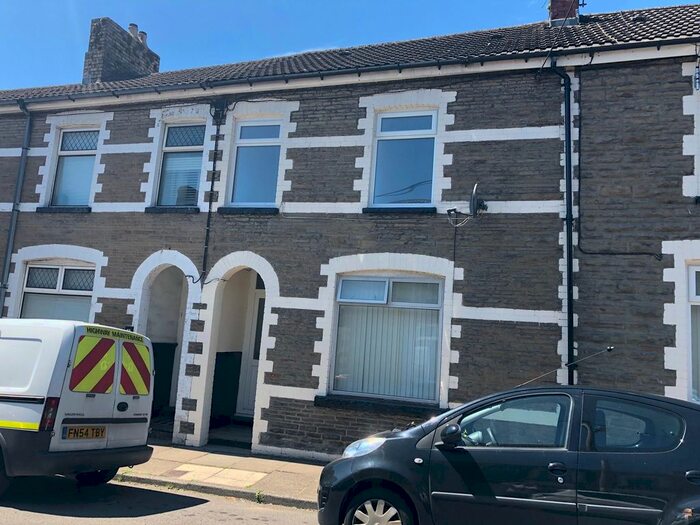 3 Bedroom Property To Rent In Henry Street, Bargoed CF81