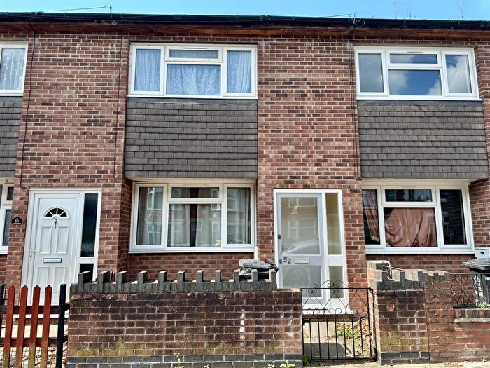 2 Bedroom Terraced House To Rent In Winchester Avenue, Leicester, LE3