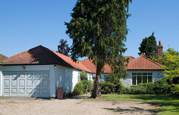 5 Bedroom Chalet For Sale In Oxford Road, Cumnor, OX2