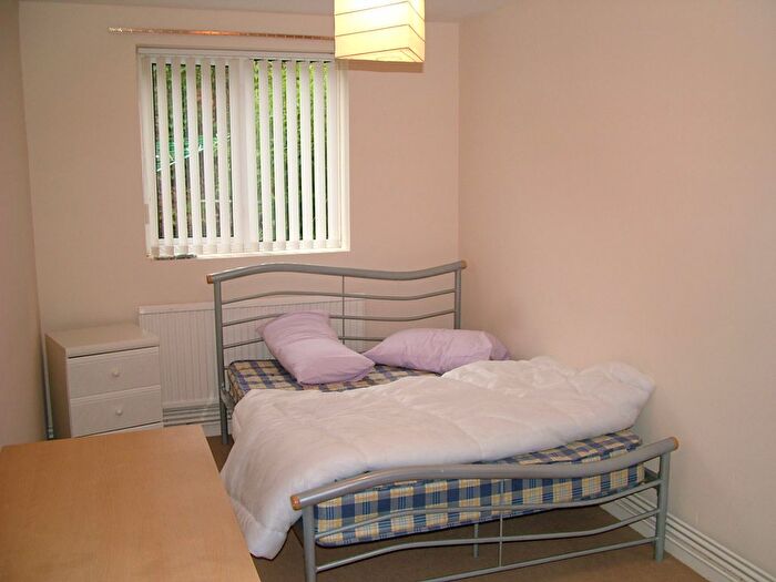 2 Bedroom Flat To Rent In Brunswick Street, Swansea, SA1