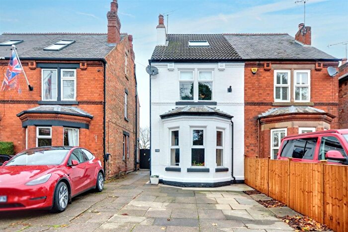 4 Bedroom Semi Detached House For Sale In Station Road, Draycott, DE72