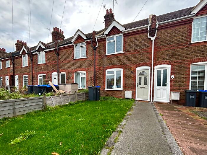 2 Bedroom Property To Rent In Sompting Road, Worthing, BN14