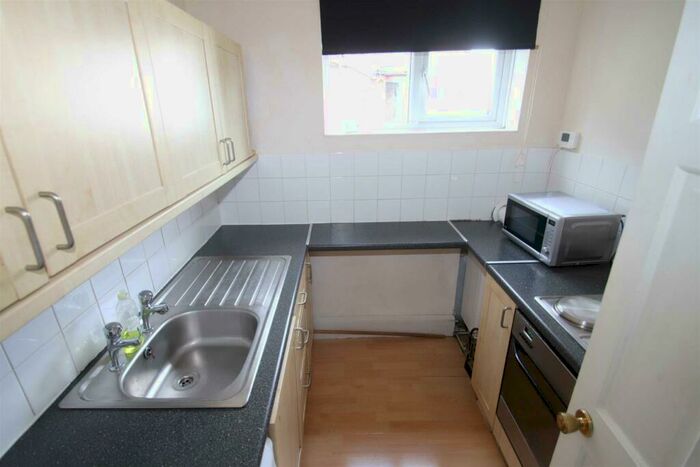 Studio For Sale In Heatherfield Court, Wilmslow, SK9