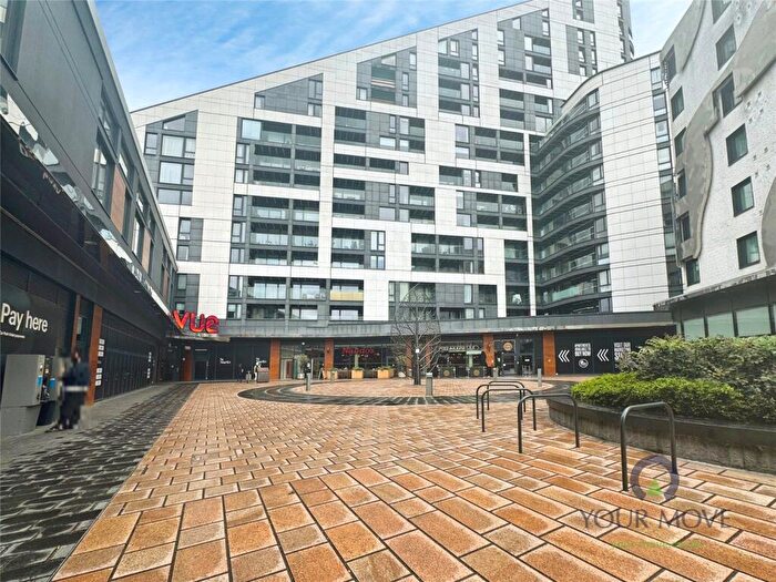 2 Bedroom Flat For Sale In St. Marks Square, Bromley, BR2