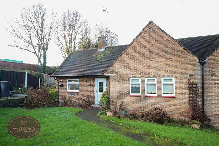 2 Bedroom Bungalow For Sale In Mansfield Road, Eastwood, Nottingham, NG16
