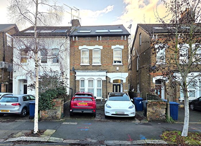 1 Bedroom Flat For Sale In Eccleston Road, Ealing, W13