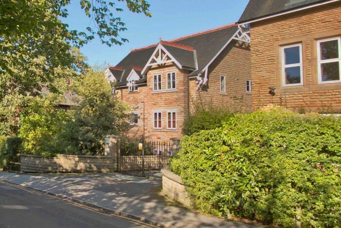 2 Bedroom Flat To Rent In Linfield, Grove Road, Headingley, Leeds, LS6