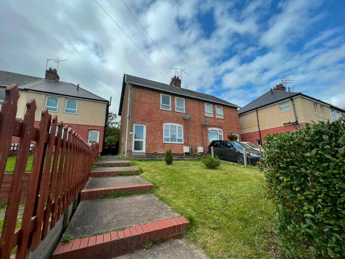 3 Bedroom House To Rent In Sillins Avenue, Redditch, B98