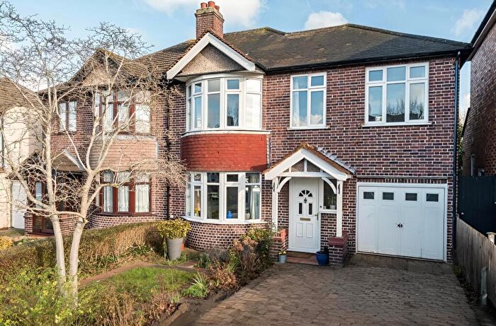 4 Bedroom Semi Detached House For Sale In Green Lane, New Eltham, SE9