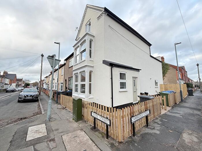 1 Bedroom Flat To Rent In Cambridge Street, Rugby, CV21