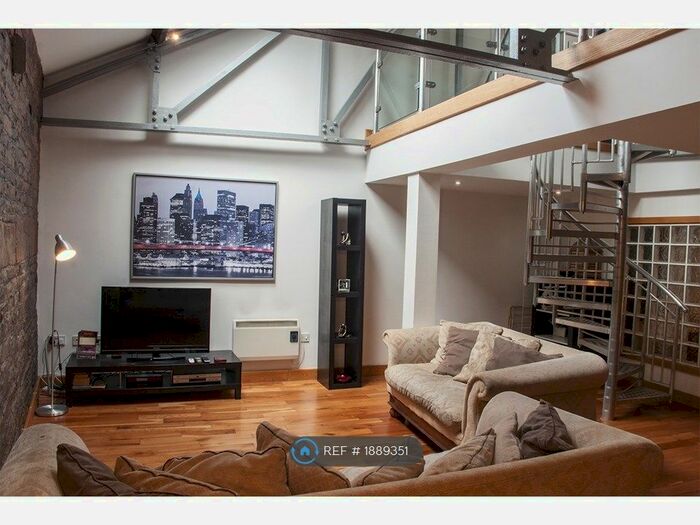 2 Bedroom Flat To Rent In Broadgate House, Bradford, BD1