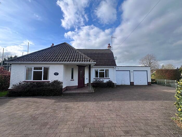 3 Bedroom Detached Bungalow To Rent In Sandy Lane, South Wootton, King's Lynn, PE30