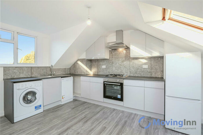 3 Bedroom Flat To Rent In Martin Way, Morden, Surrey, SM4