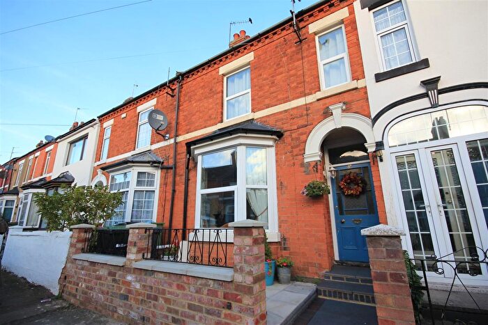 3 Bedroom Terraced House For Sale In Alexandra Road, Wellingborough, NN8