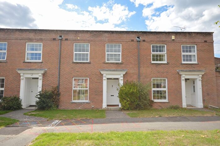 3 Bedroom Terraced House To Rent In Wykeham Place, Lymington, Hampshire, SO41