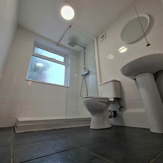 2 Bedroom Terraced House To Rent In Bolingbroke Road, Coventry, CV3