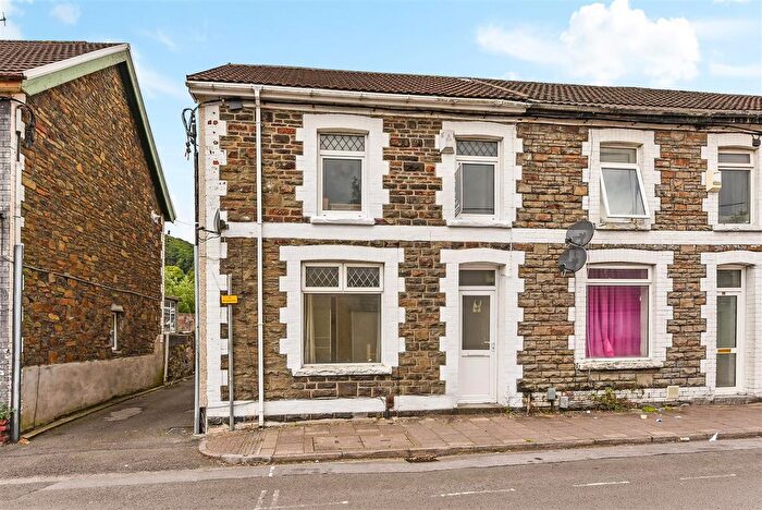 4 Bedroom End Terrace House For Sale In Meadow Street, Treforest, Pontypridd, CF37