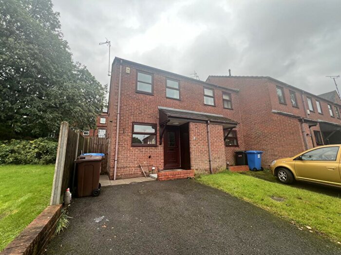 2 Bedroom Semi-Detached House To Rent In College Mews, Derby, DE1