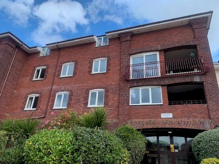 2 Bedroom Flat To Rent In The Quay, Exeter, EX2