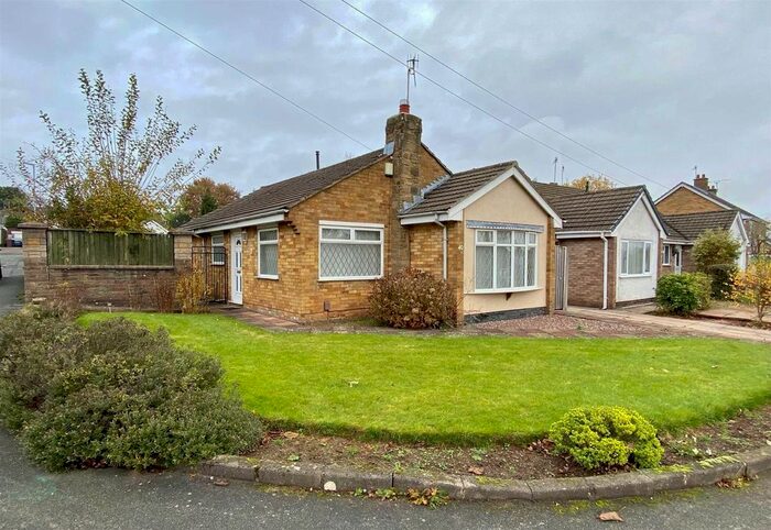 2 Bedroom Detached Bungalow To Rent In Trentley Road, Trentham, Stoke-On-Trent, ST4