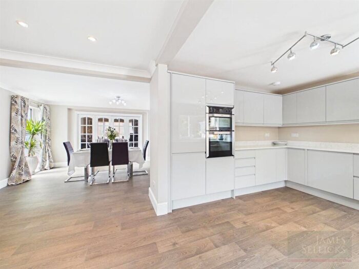 5 Bedroom Detached House For Sale In Butt Lane, Husbands Bosworth, Lutterworth, LE17