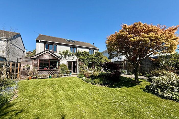 4 Bedroom Detached House For Sale In Trevellan Road, Mylor Bridge, TR11