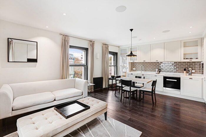 2 Bedroom Flat For Sale In Fulham Road, Chelsea, London, SW10