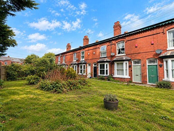 2 Bedroom Terraced House For Sale In Milford Place, High Street, Kings Heath, B14