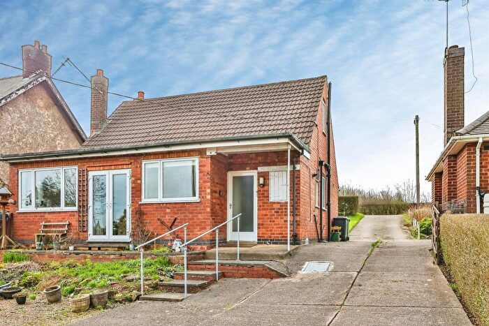 3 Bedroom Detached House For Sale In Hassock Lane, Heanor, DE75