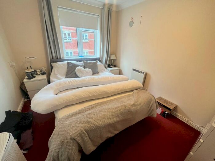 2 Bedroom Apartment To Rent In Harberd Tye, Great Baddow, CM2