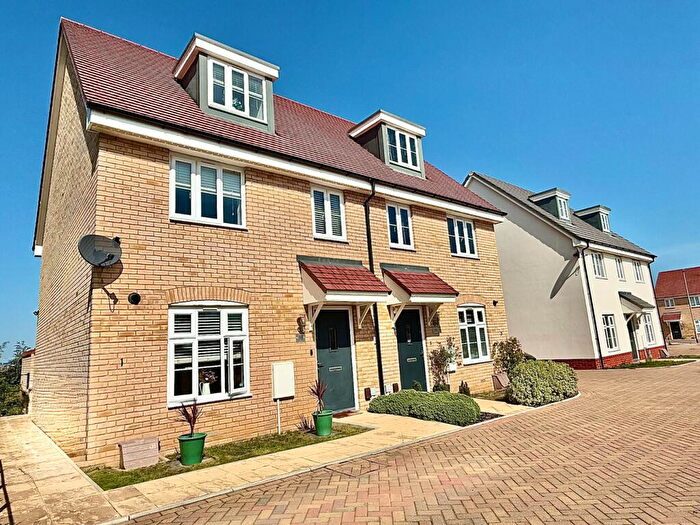3 Bedroom Town House For Sale In Gipping View Road, Sproughton, Ipswich, IP8