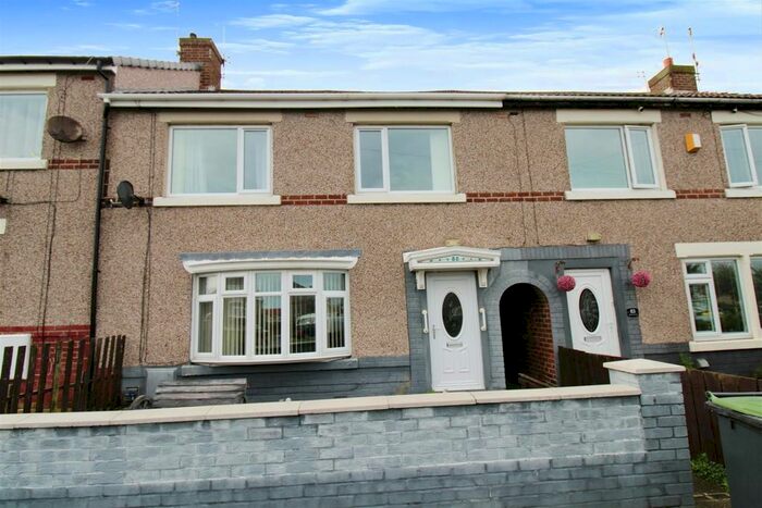 4 Bedroom Property To Rent In Parkside Crescent, Seaham, SR7