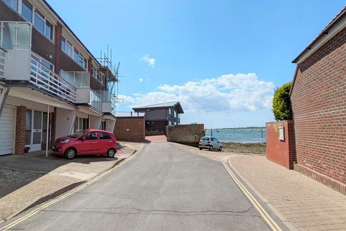 3 Bedroom Terraced House To Rent In Kings View, King Street, Emsworth, Hampshire, PO10