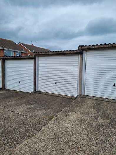 Garage / Parking To Rent In Highgate Road, South Tankerton, CT5