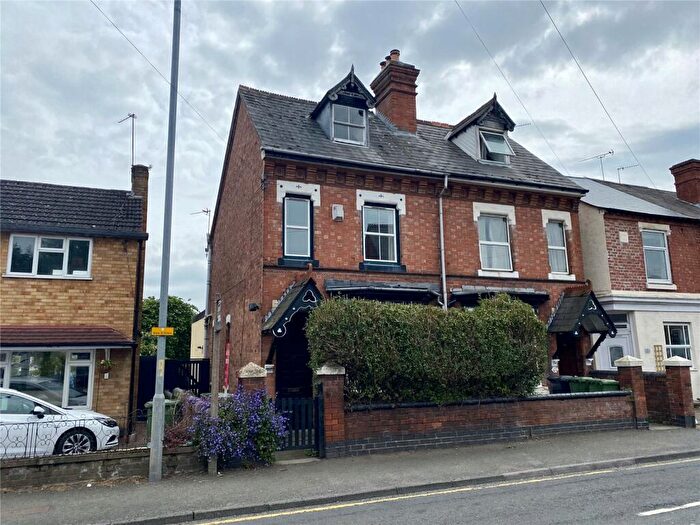 3 Bedroom Semi-Detached House To Rent In Sutton Road, Kidderminster, Worcestershire, DY11