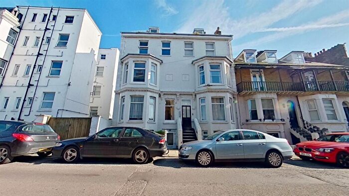 1 Bedroom Flat To Rent In Sondes Road, Deal, CT14