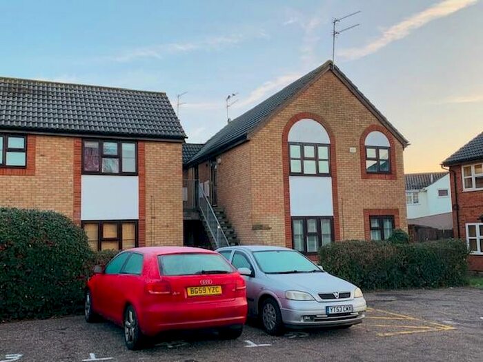 1 Bedroom Apartment To Rent In Burgess Field, Chelmsford, CM2