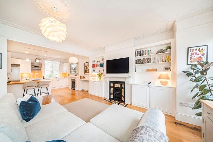 3 Bedroom Flat For Sale In Mexfield Road, Putney, SW15