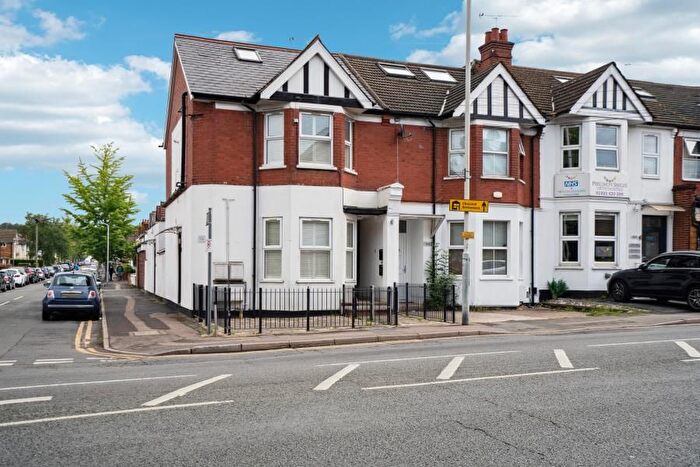 1 Bedroom Flat To Rent In Pinner Road, Northwood, HA6
