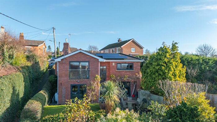 4 Bedroom Detached House For Sale In Redhill Road, Kelsall, CW6